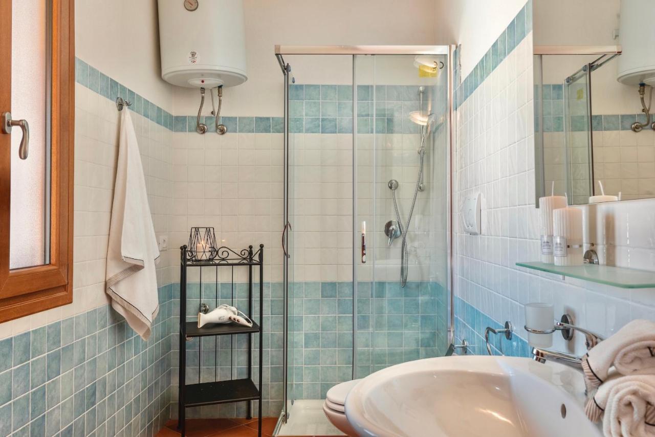 Apartments With Swimming Pool In Santa Teresa Di Gallura Ngoại thất bức ảnh