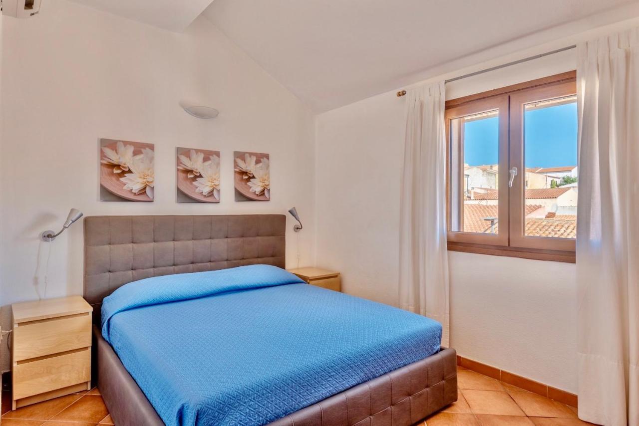 Apartments With Swimming Pool In Santa Teresa Di Gallura Ngoại thất bức ảnh